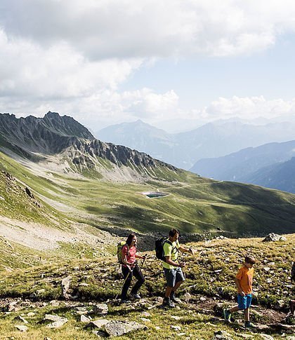 Wandertour mit Bergblick